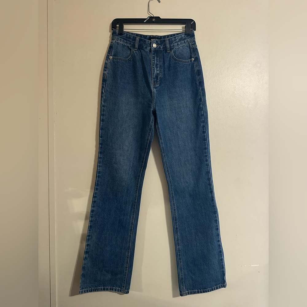 White Fox Classic High-Rise Straight Leg Jeans in Dark Blue
